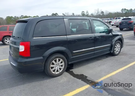 2013 Chrysler Town & Country Touring z USA, uszkodzony, nr VIN 2C4RC1BG6DR692663